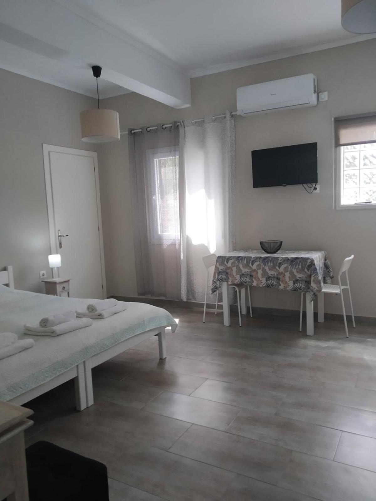 Trousas Apartments Roda  Dış mekan fotoğraf