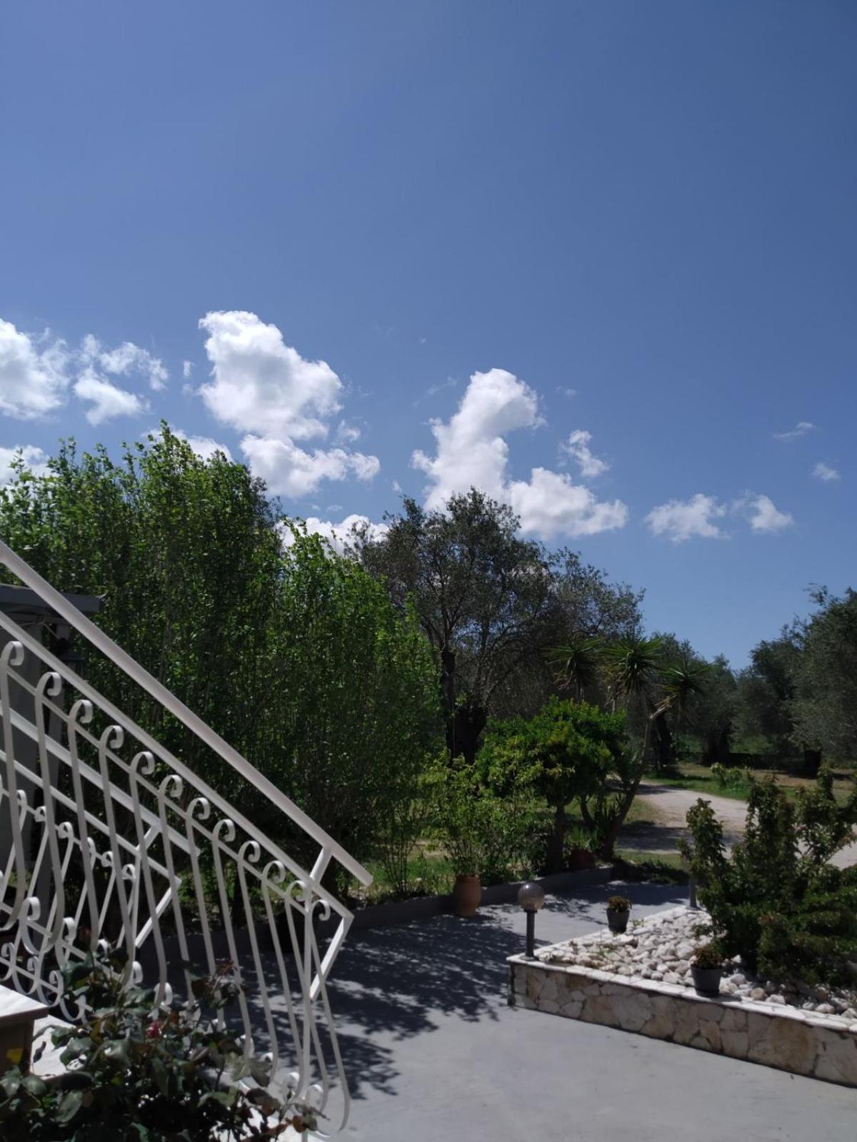 Trousas Apartments Roda  Dış mekan fotoğraf